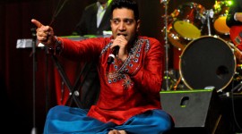New videos Ki Milda Dunian Nu and Jihda Khadha E Ghio Gharda